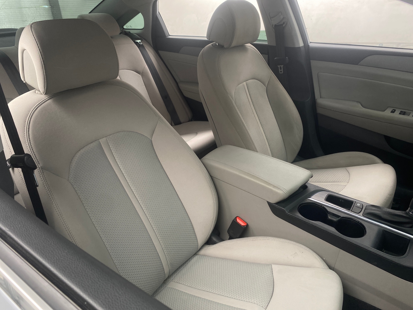 Thumbnail: 2015 Hyundai Sonata - 2