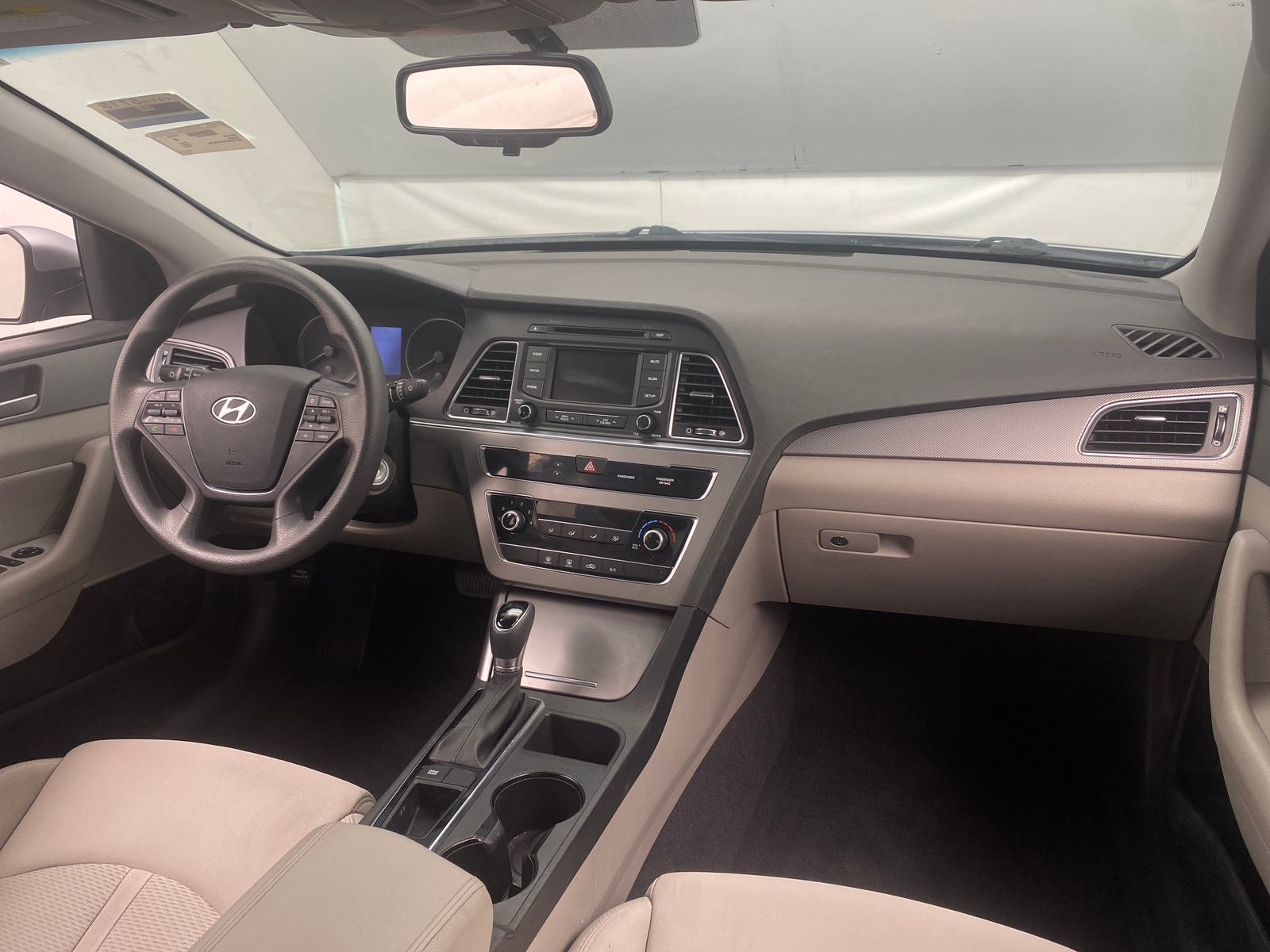 Thumbnail: 2015 Hyundai Sonata - 3
