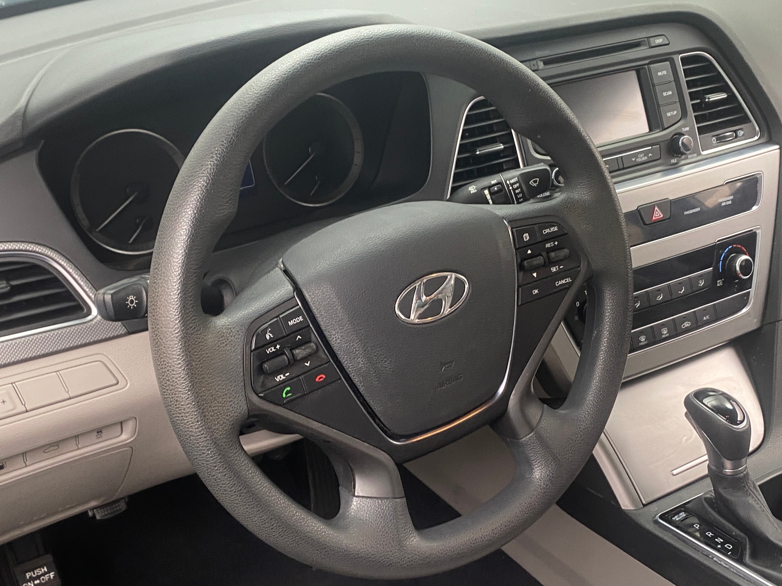 Thumbnail: 2015 Hyundai Sonata - 5