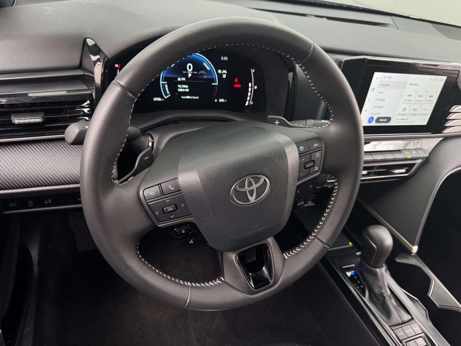 Thumbnail: 2025 Toyota Camry - 5