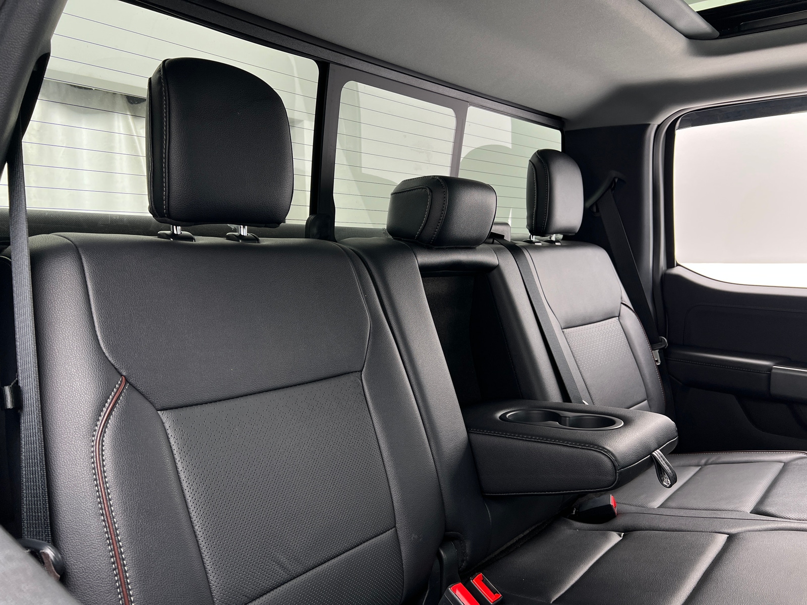 Thumbnail: 2022 Ford Econoline - 5