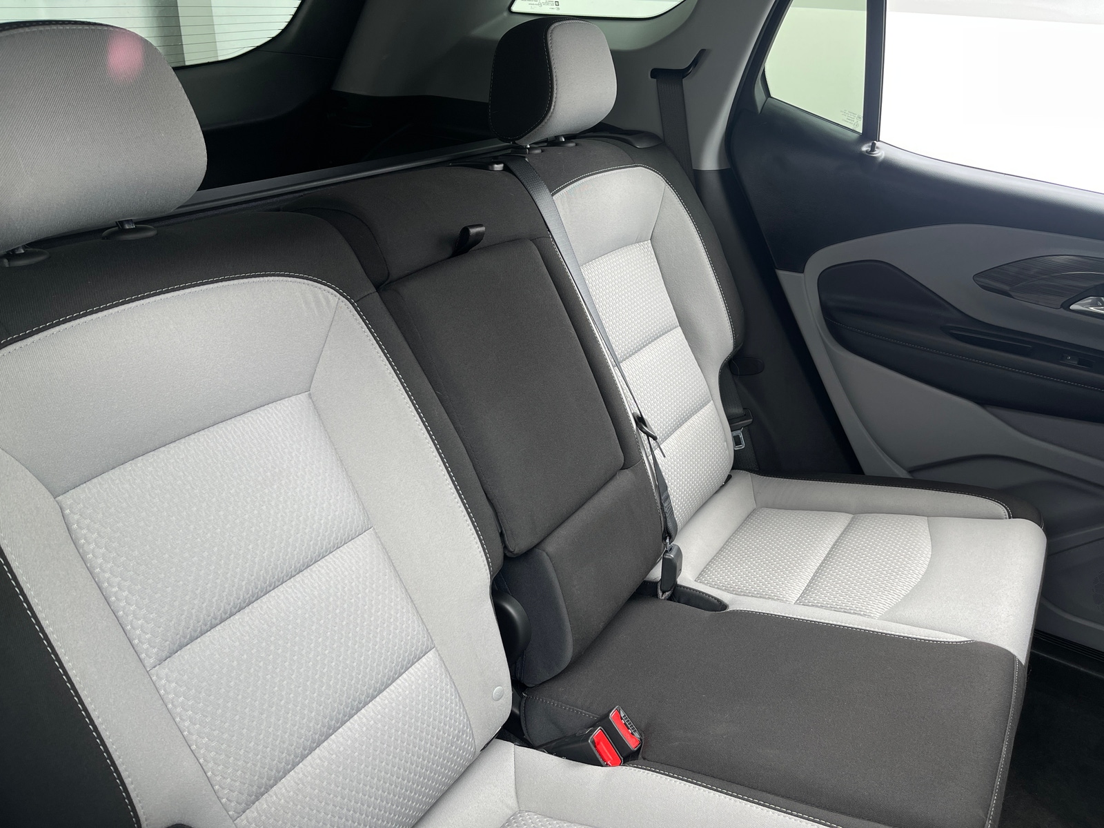 Thumbnail: 2023 GMC Terrain - 6