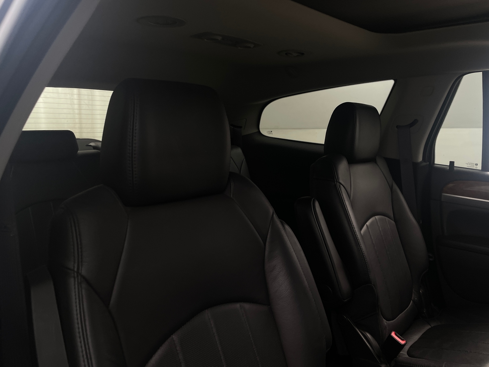 Thumbnail: 2011 Buick Enclave - 5