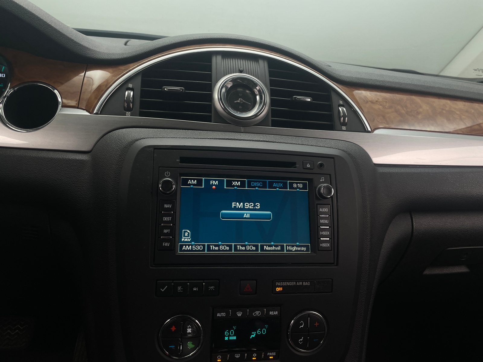 Thumbnail: 2011 Buick Enclave - 3