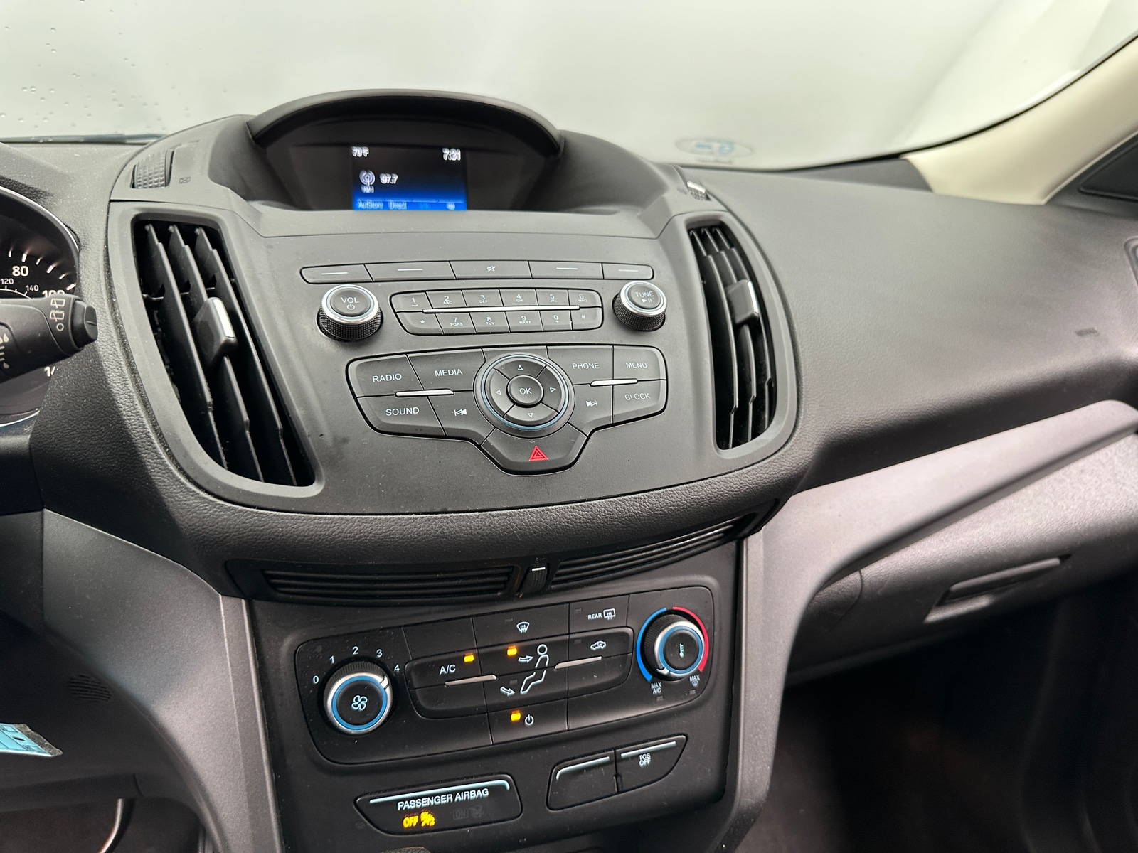 Thumbnail: 2019 Ford Escape - 4