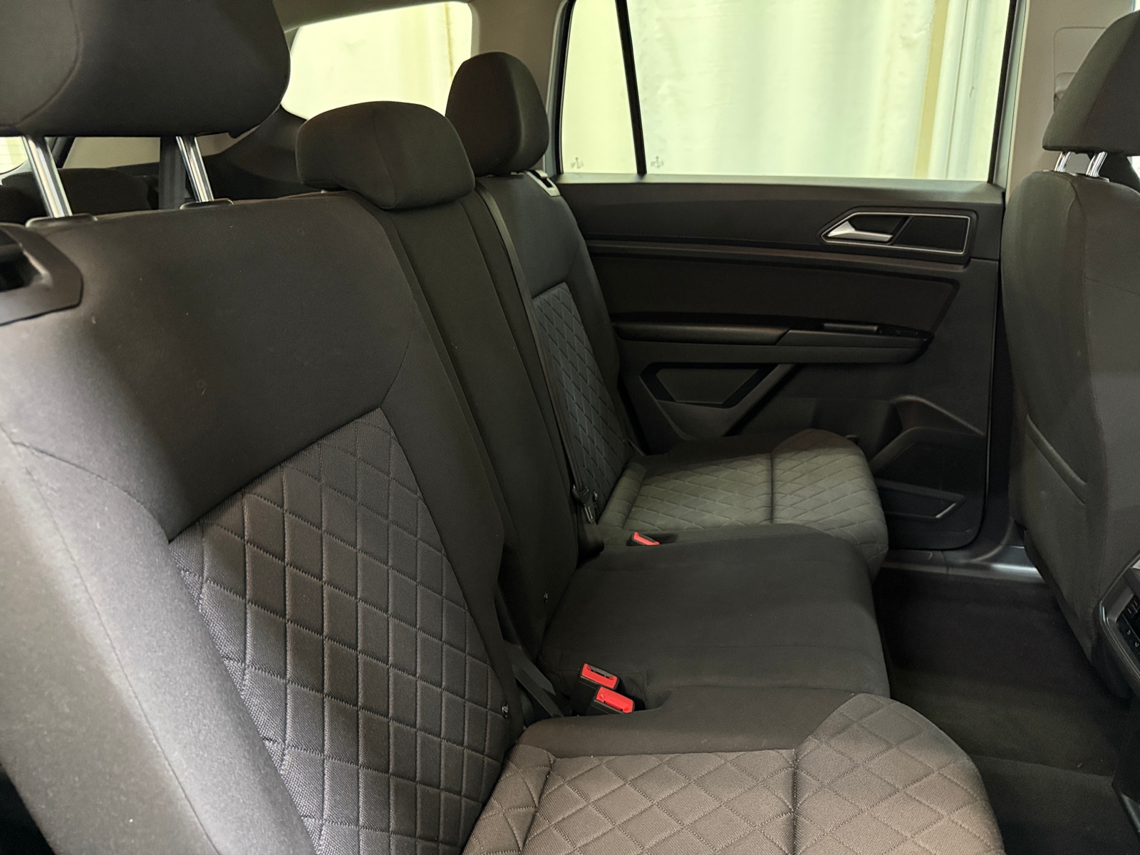 Thumbnail: 2018 Volkswagen Atlas - 6