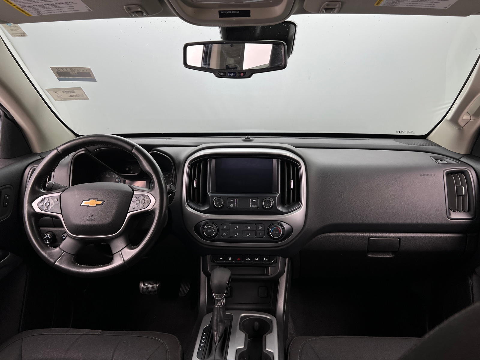 Thumbnail: 2022 Chevrolet Colorado - 3