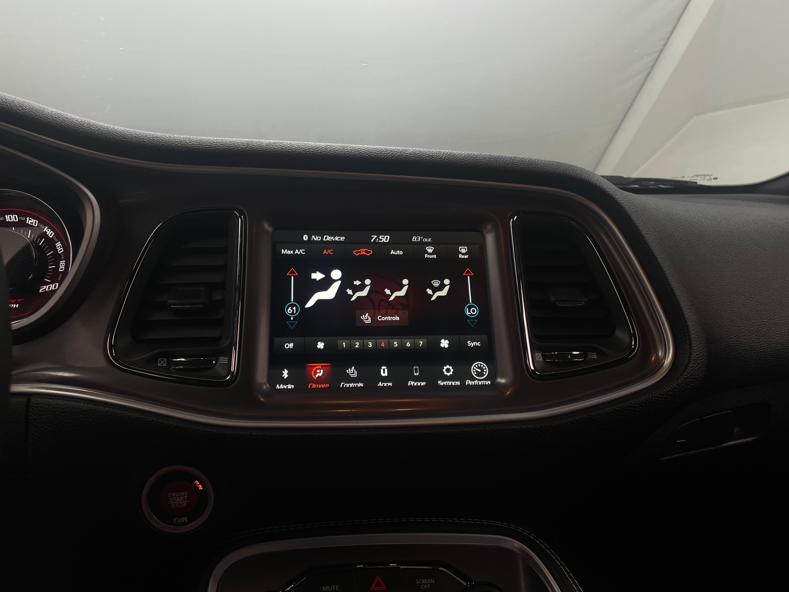 Thumbnail: 2022 Dodge Challenger - 3