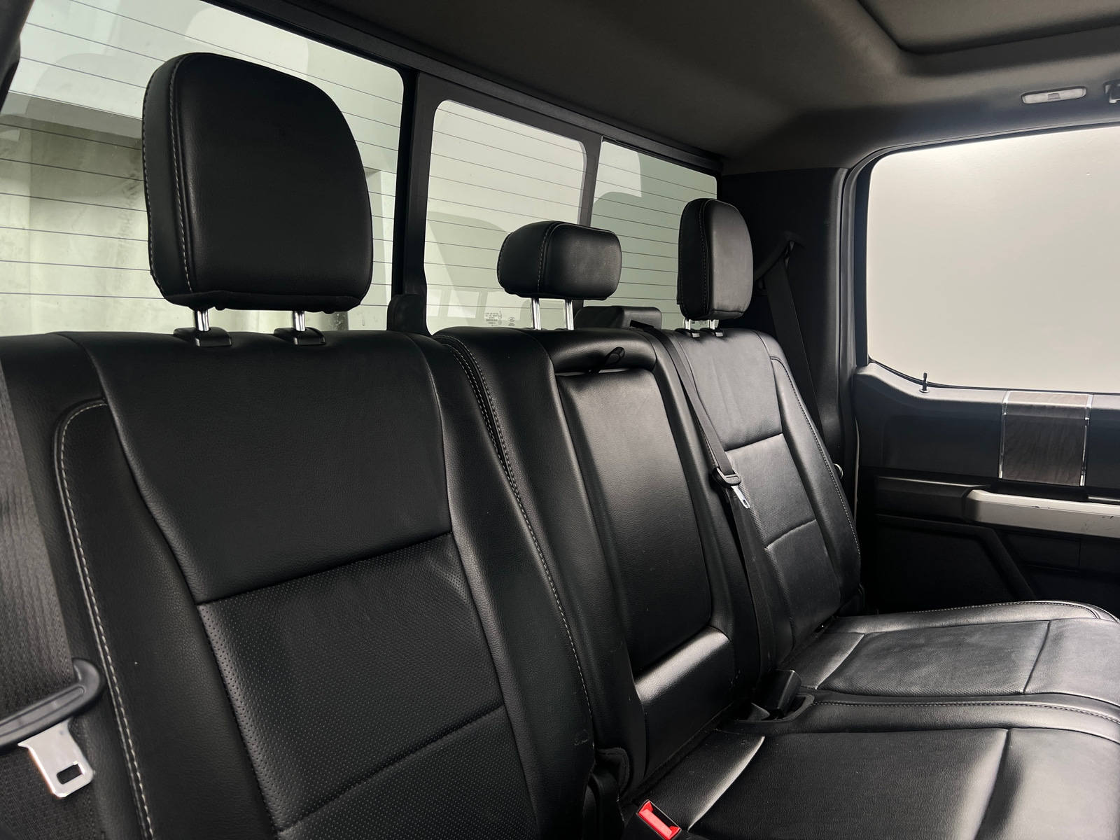Thumbnail: 2019 Ford Econoline - 6