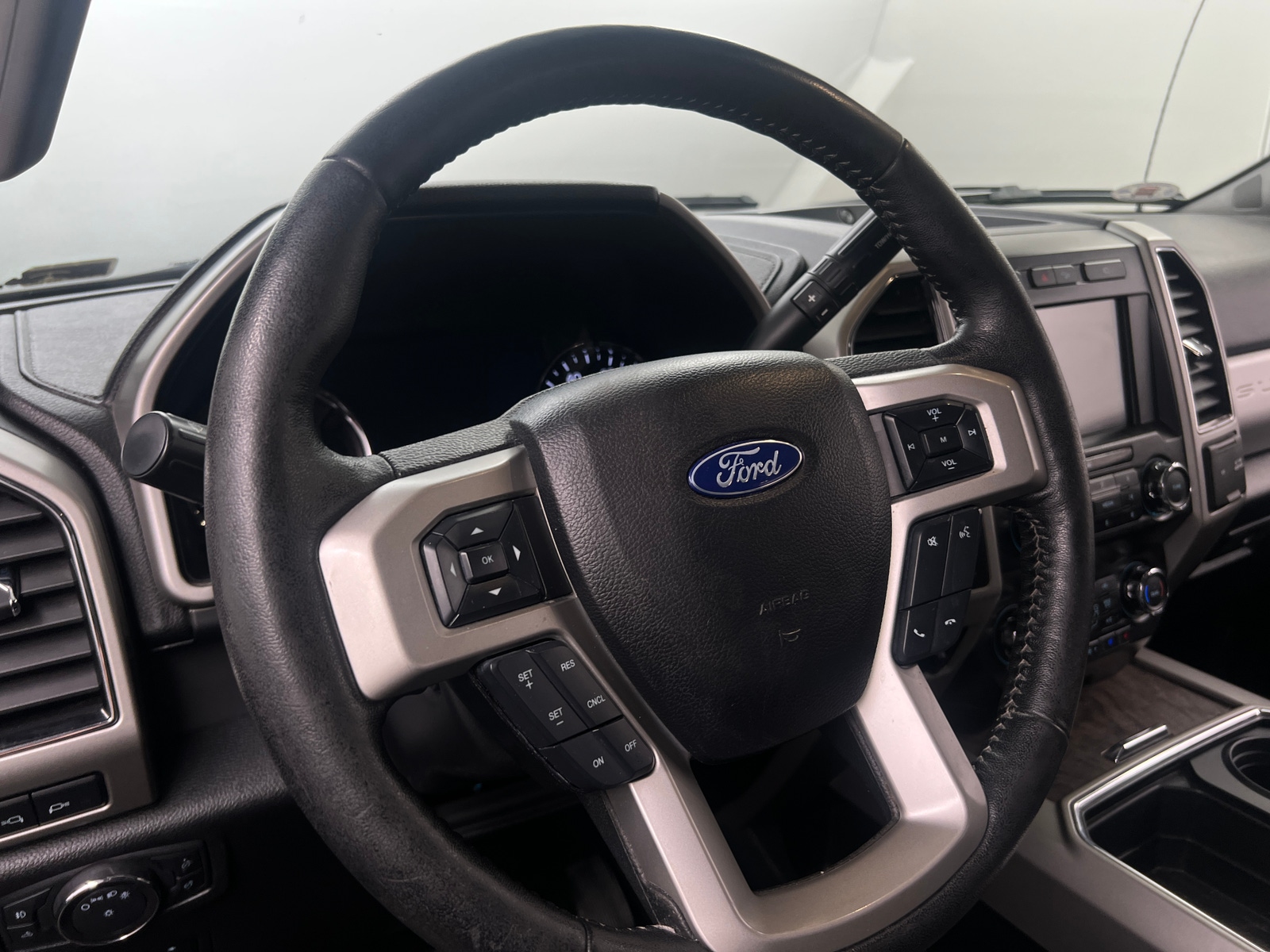Thumbnail: 2019 Ford Econoline - 5