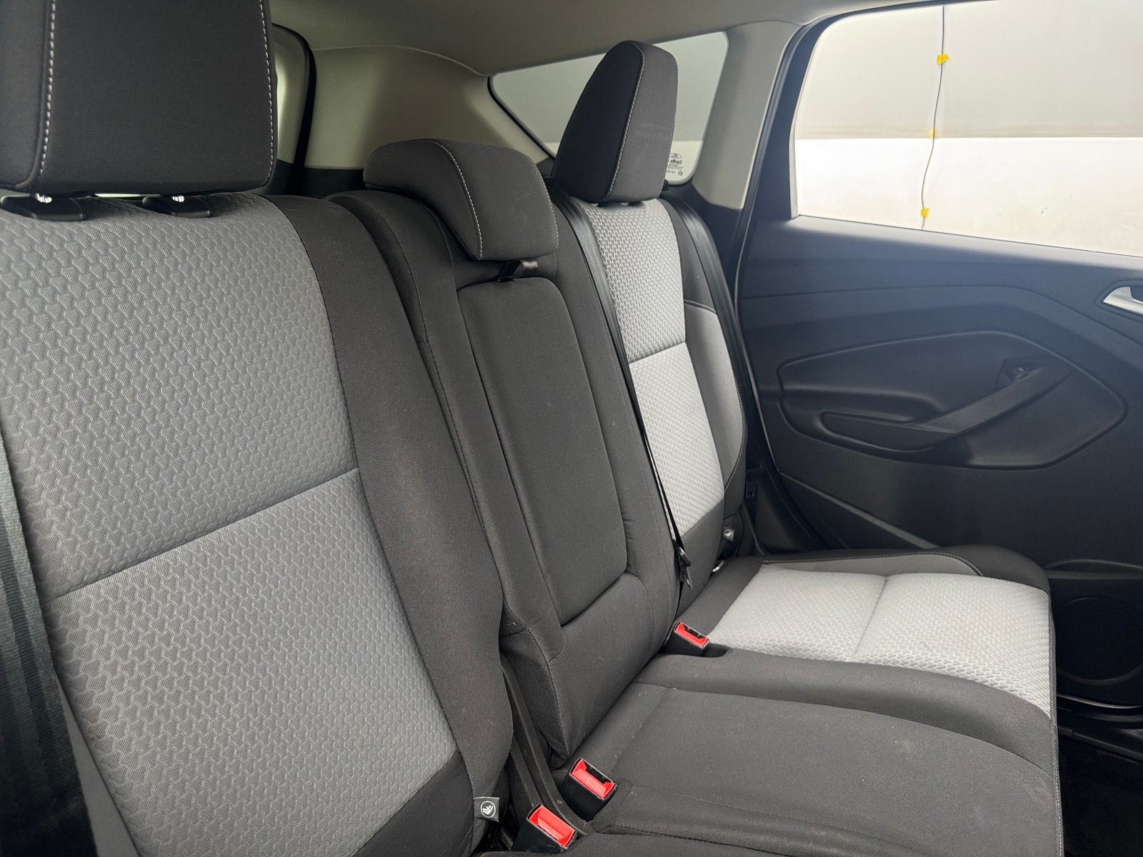 Thumbnail: 2017 Ford Escape - 6