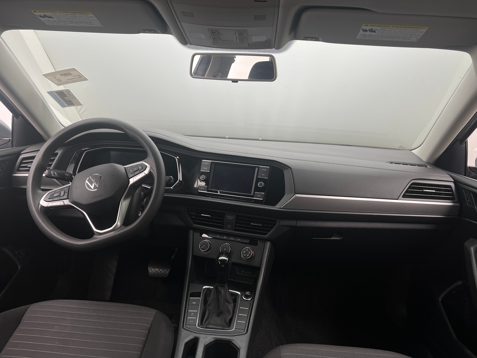 Thumbnail: 2022 Volkswagen Jetta - 3