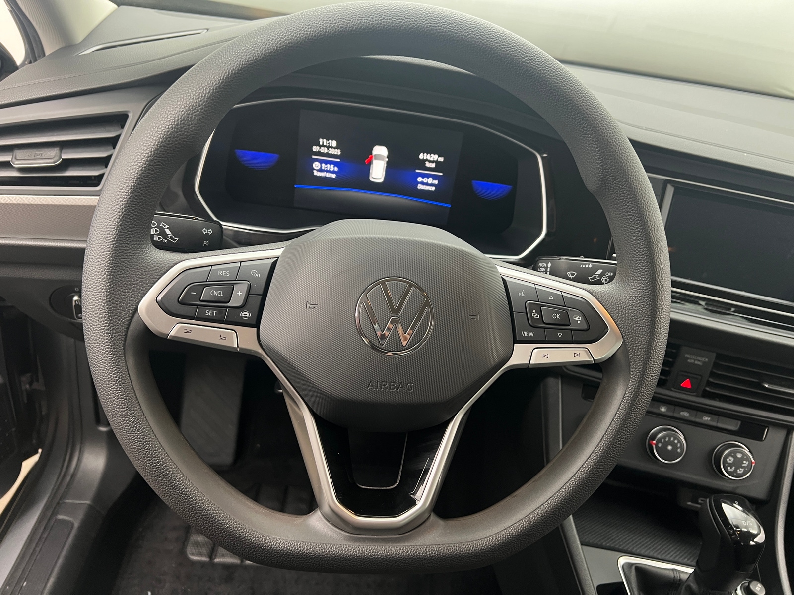 Thumbnail: 2022 Volkswagen Jetta - 5