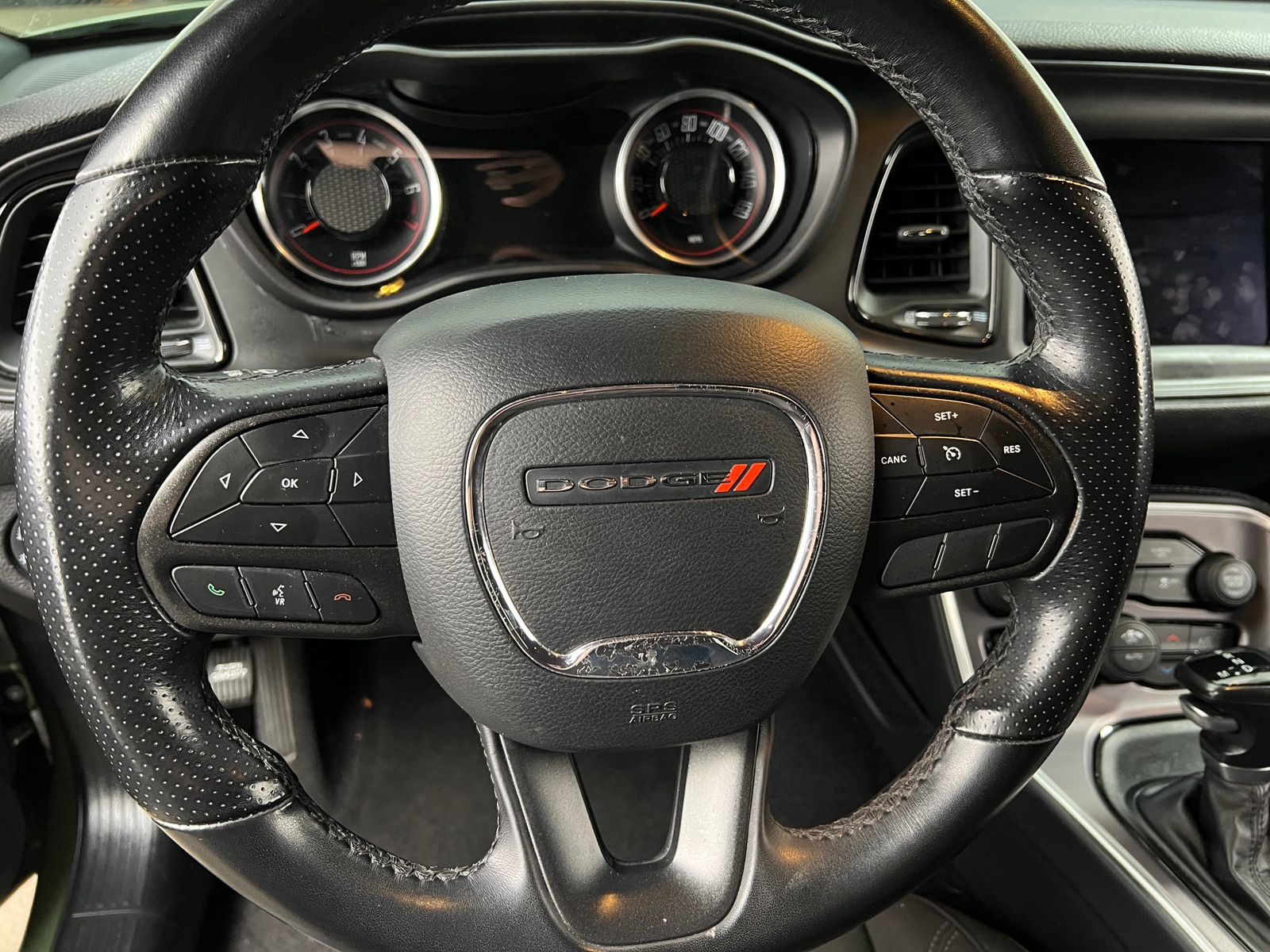 Thumbnail: 2022 Dodge Challenger - 4