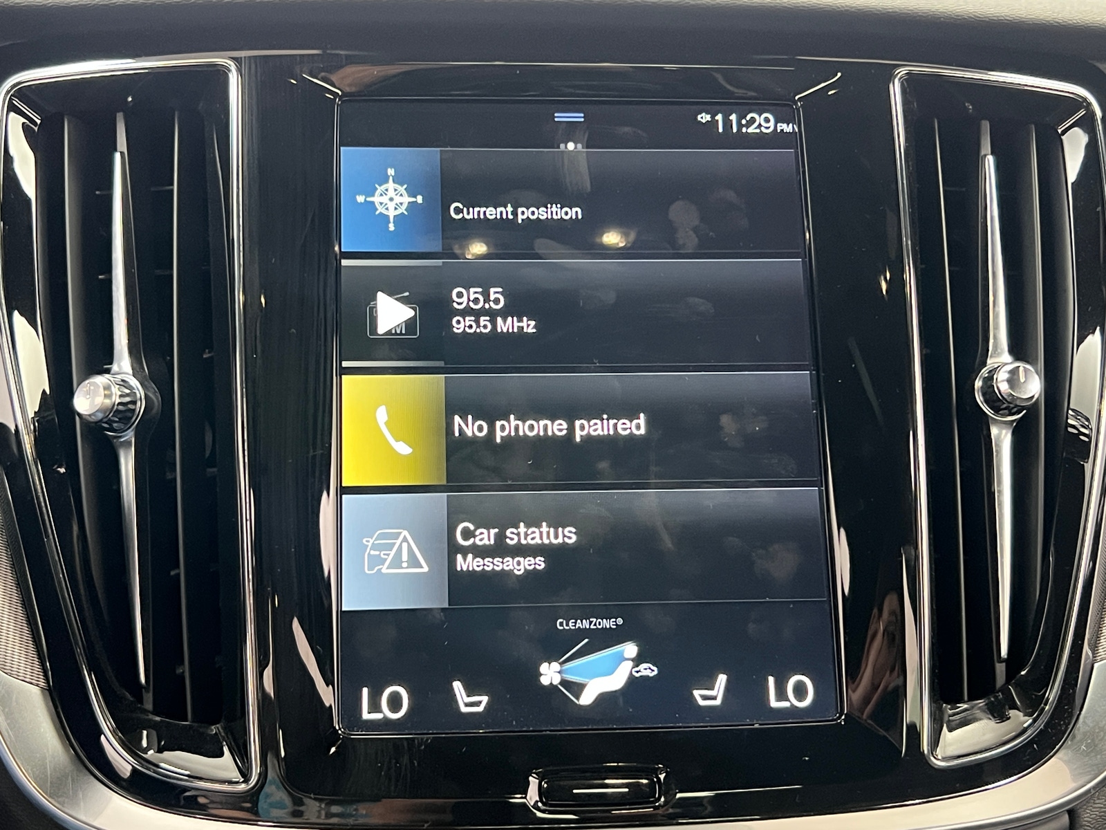 Thumbnail: 2019 Volvo S60 - 4