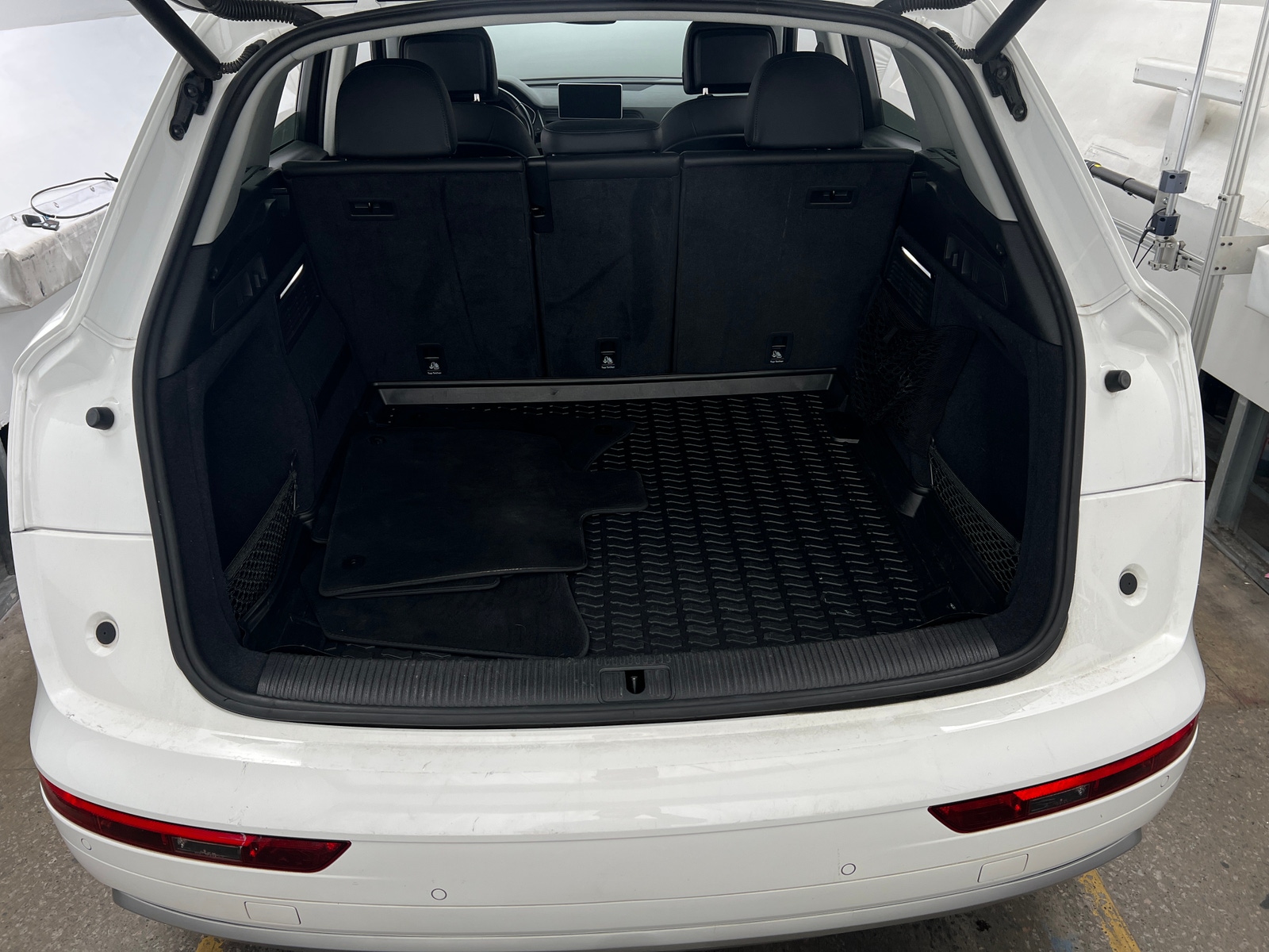Thumbnail: 2018 Audi Q5 - 6