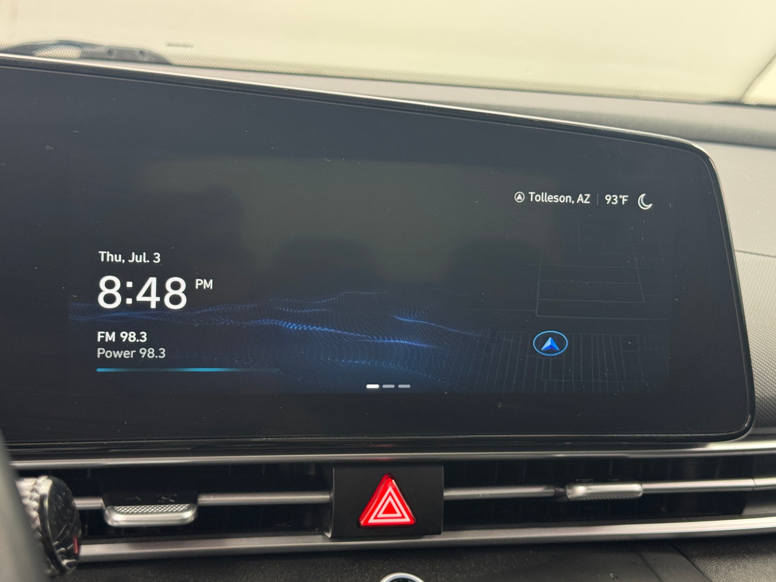 Thumbnail: 2023 Hyundai Elantra - 4