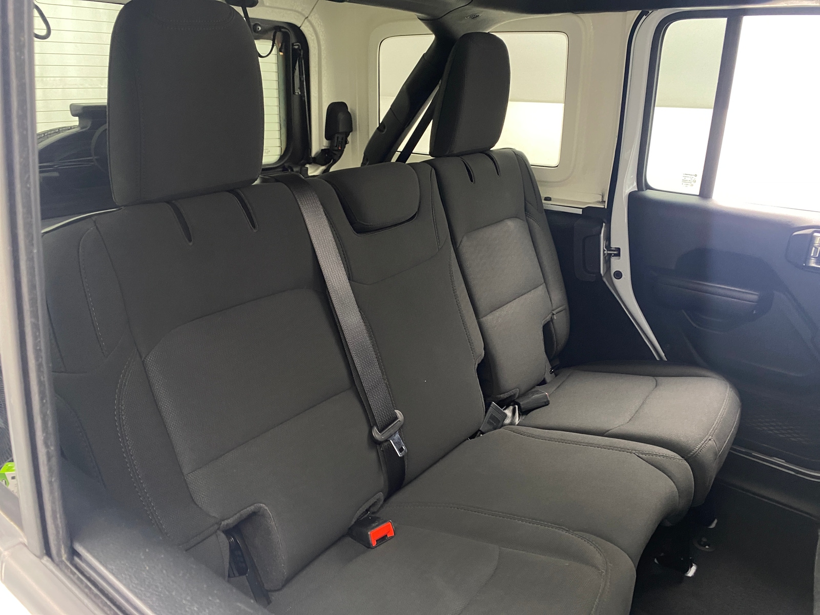 Thumbnail: 2020 Jeep Wrangler - 6