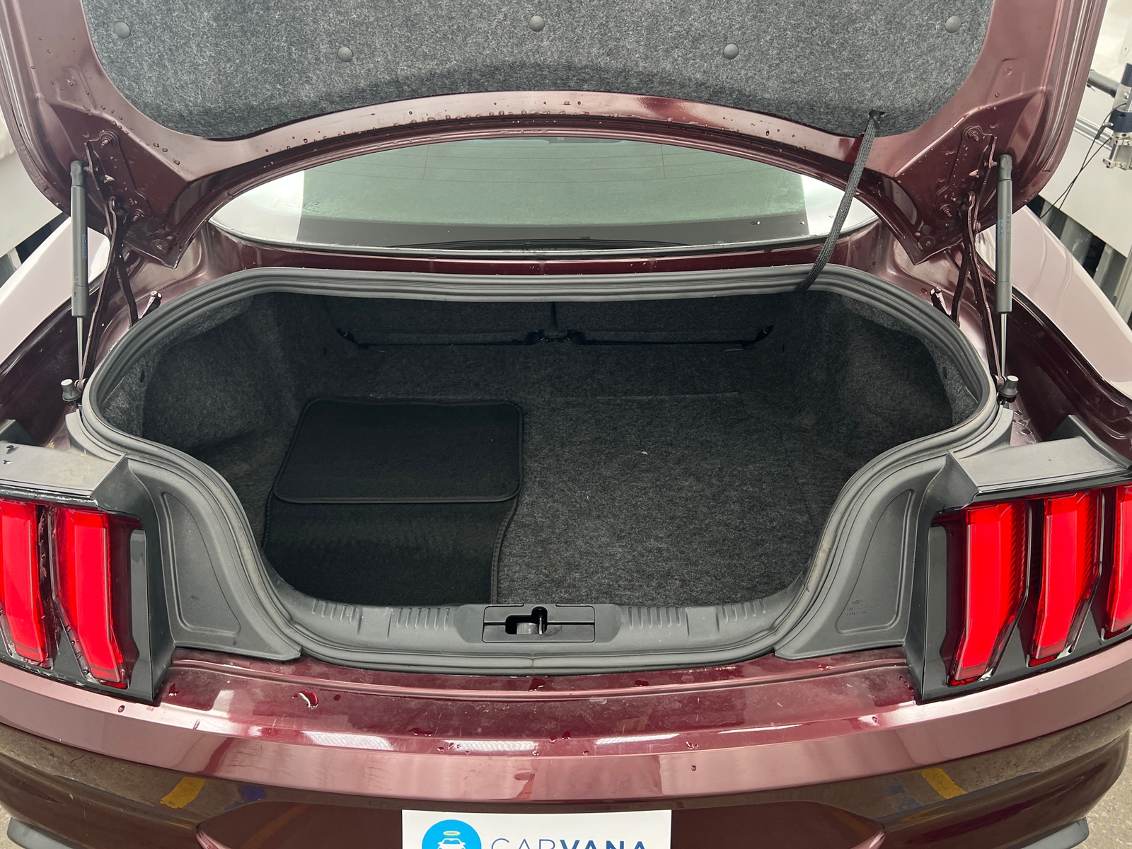 Thumbnail: 2018 Ford Mustang - 5
