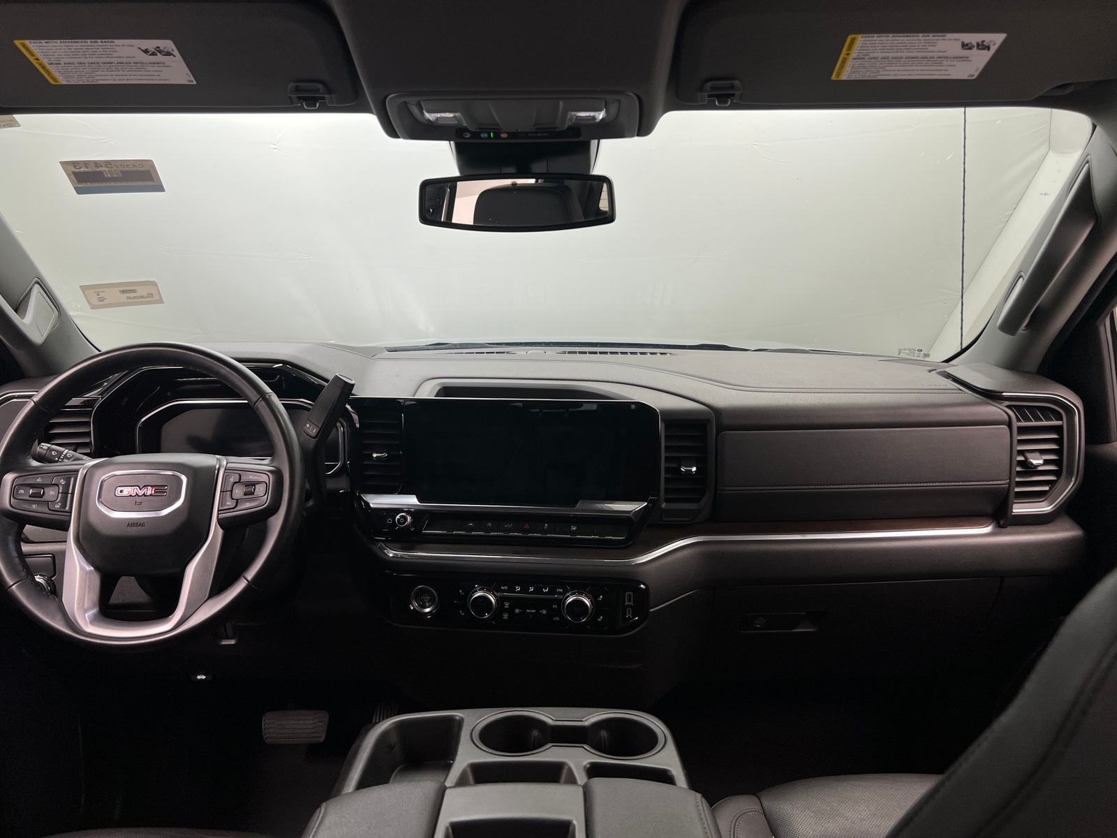 Thumbnail: 2024 GMC Sierra 1500 - 3