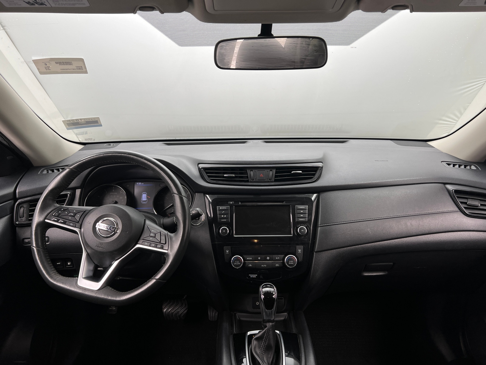 Thumbnail: 2018 Nissan Rogue - 3