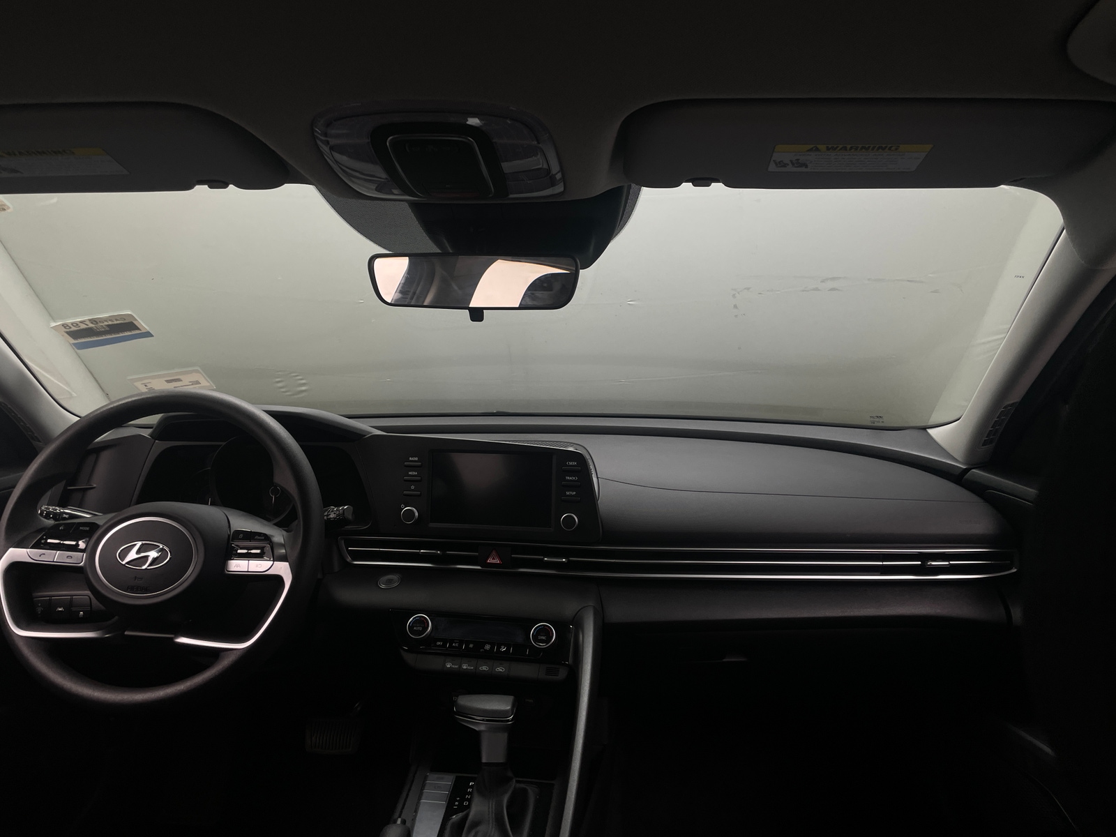 Thumbnail: 2023 Hyundai Elantra - 3