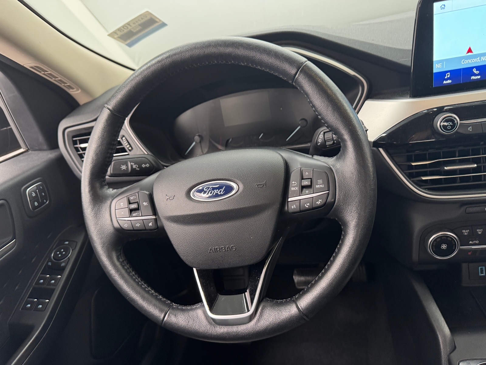Thumbnail: 2020 Ford Escape - 4