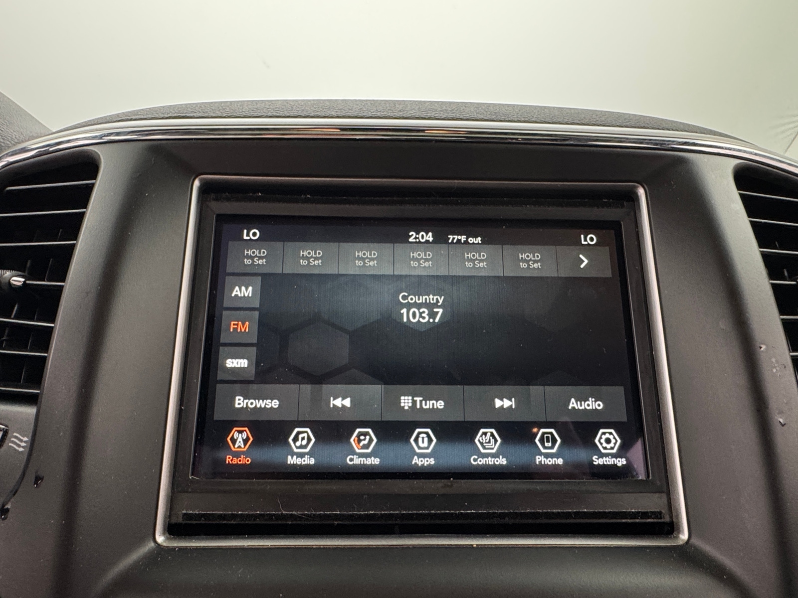 Thumbnail: 2018 Jeep Grand Cherokee - 3