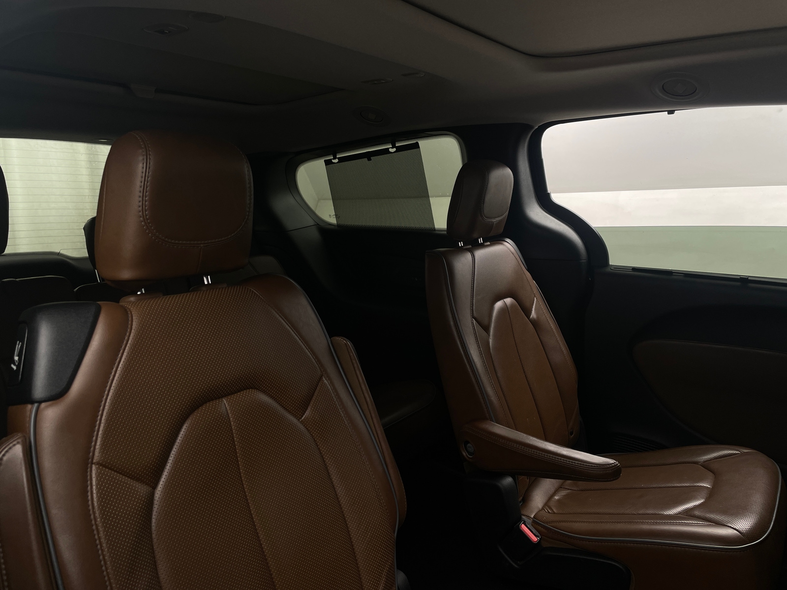 Thumbnail: 2019 Chrysler Pacifica - 5