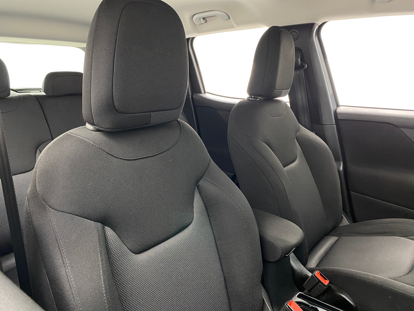 Thumbnail: 2018 Jeep Renegade - 2