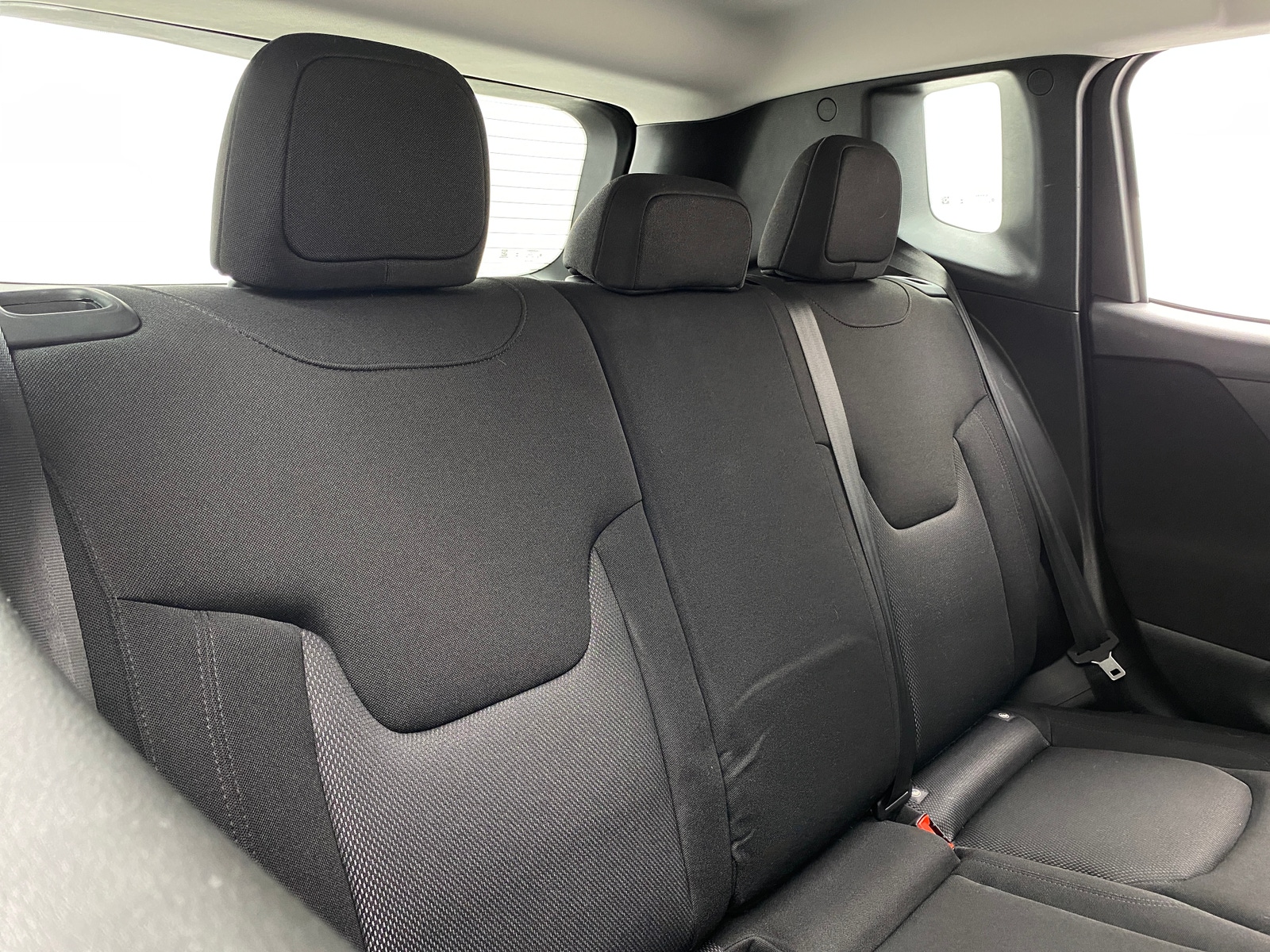 Thumbnail: 2018 Jeep Renegade - 6