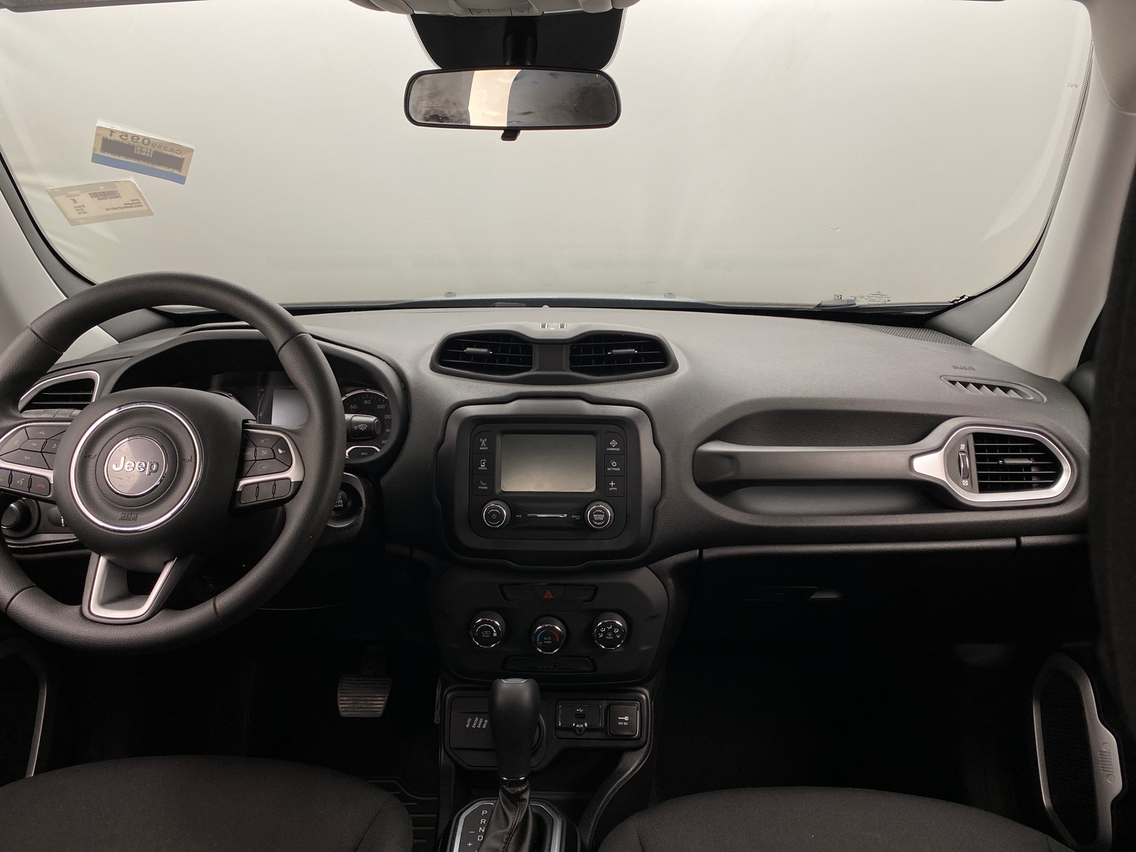 Thumbnail: 2018 Jeep Renegade - 3