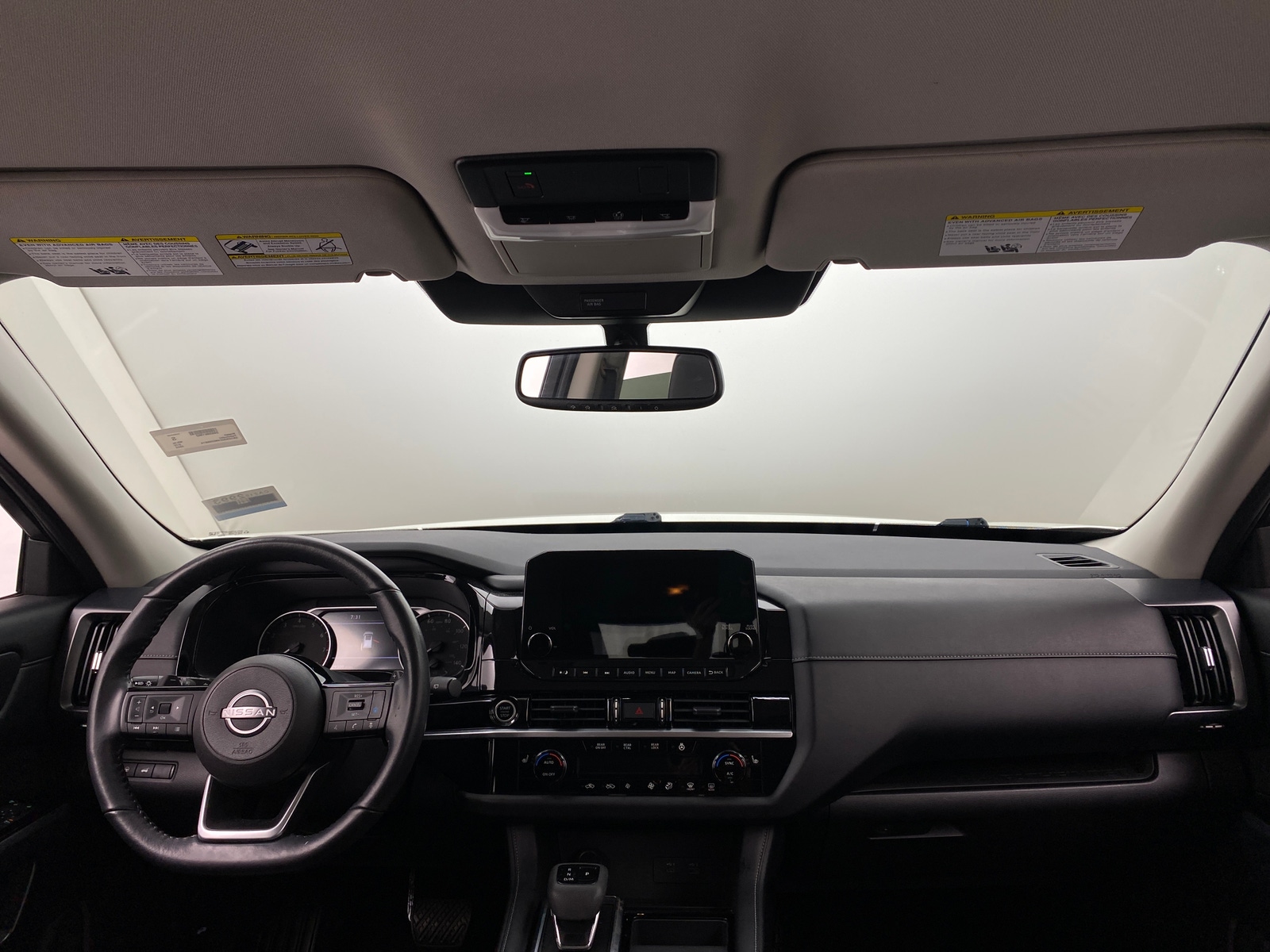 Thumbnail: 2022 Nissan Pathfinder - 2