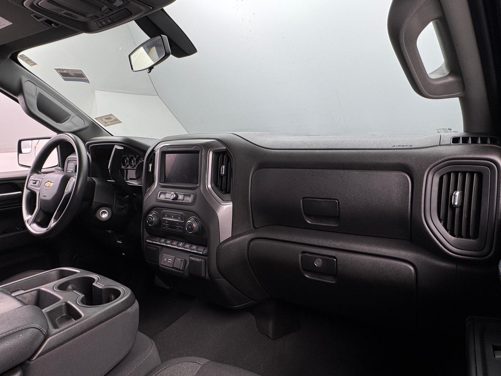 Thumbnail: 2022 Chevrolet Silverado 1500 - 3