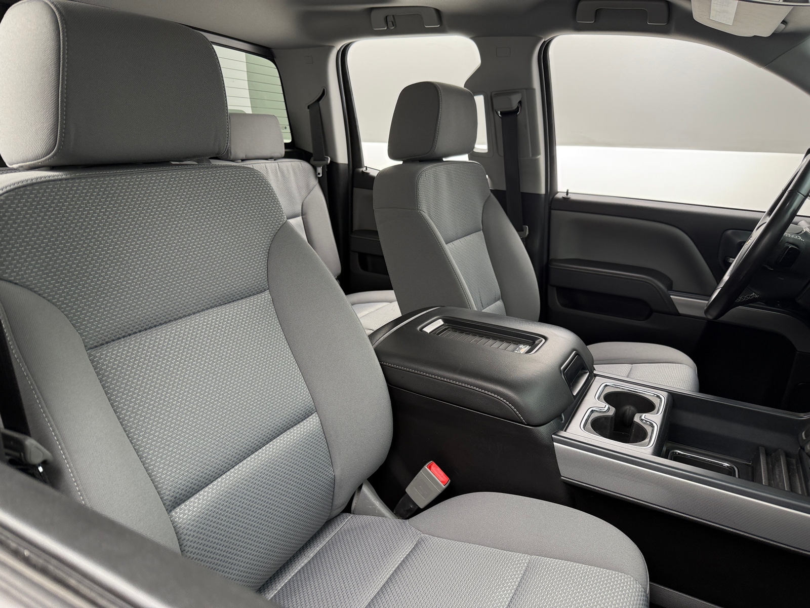 Thumbnail: 2018 Chevrolet Silverado 1500 - 2