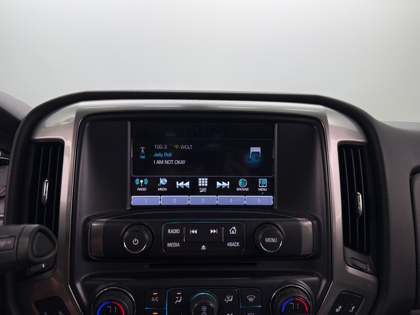 Thumbnail: 2018 Chevrolet Silverado 1500 - 4