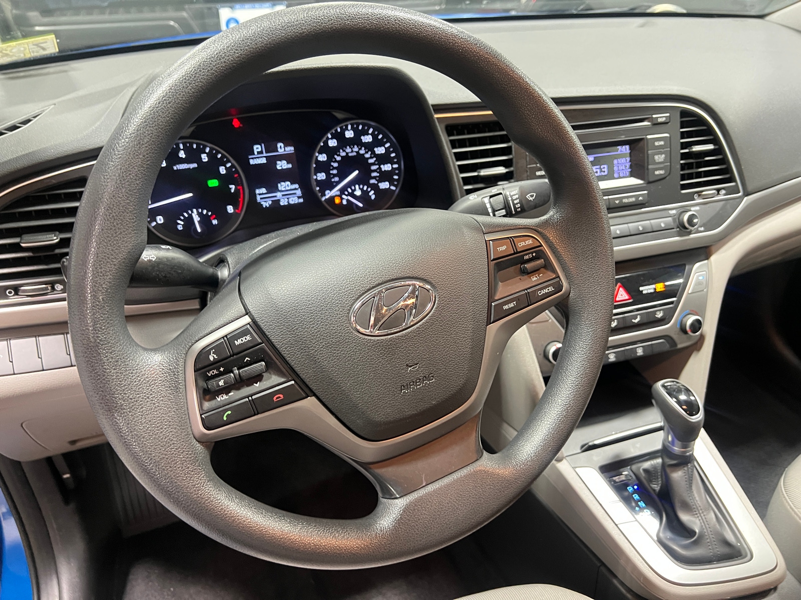 Thumbnail: 2018 Hyundai Elantra - 5