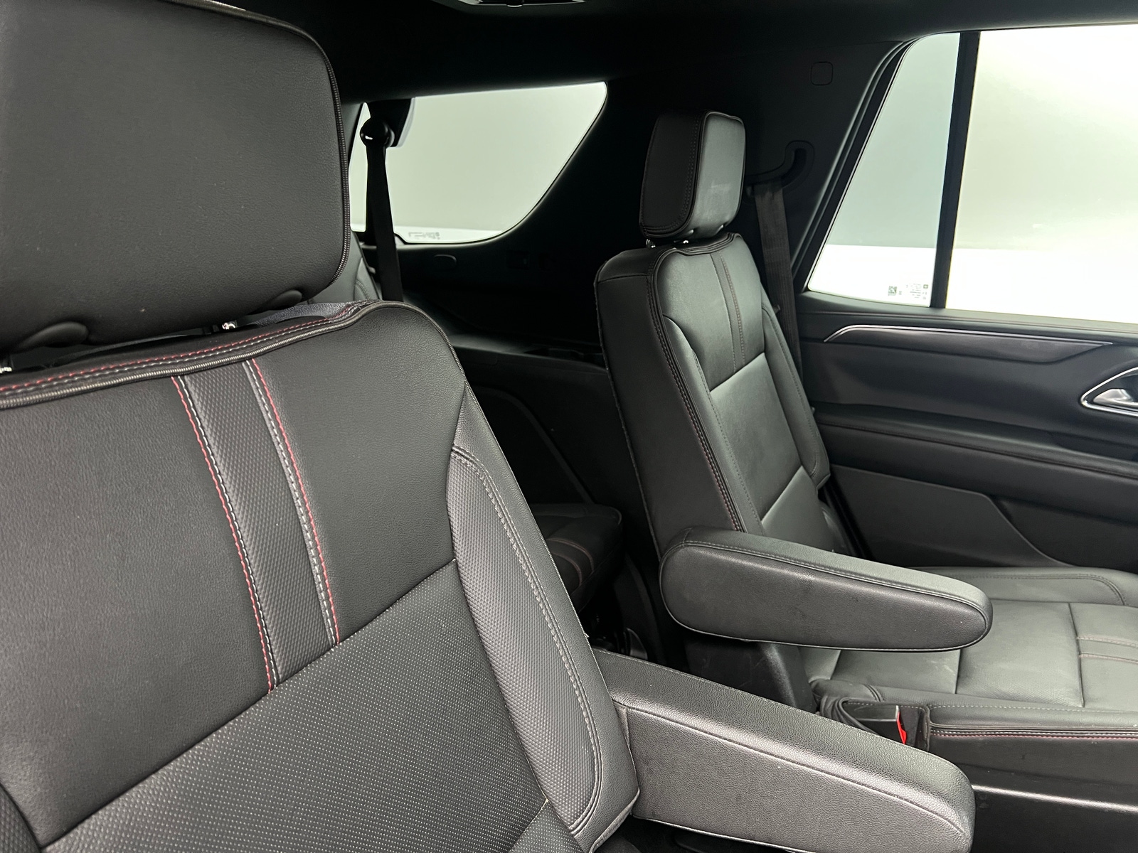 Thumbnail: 2021 Chevrolet Tahoe - 5