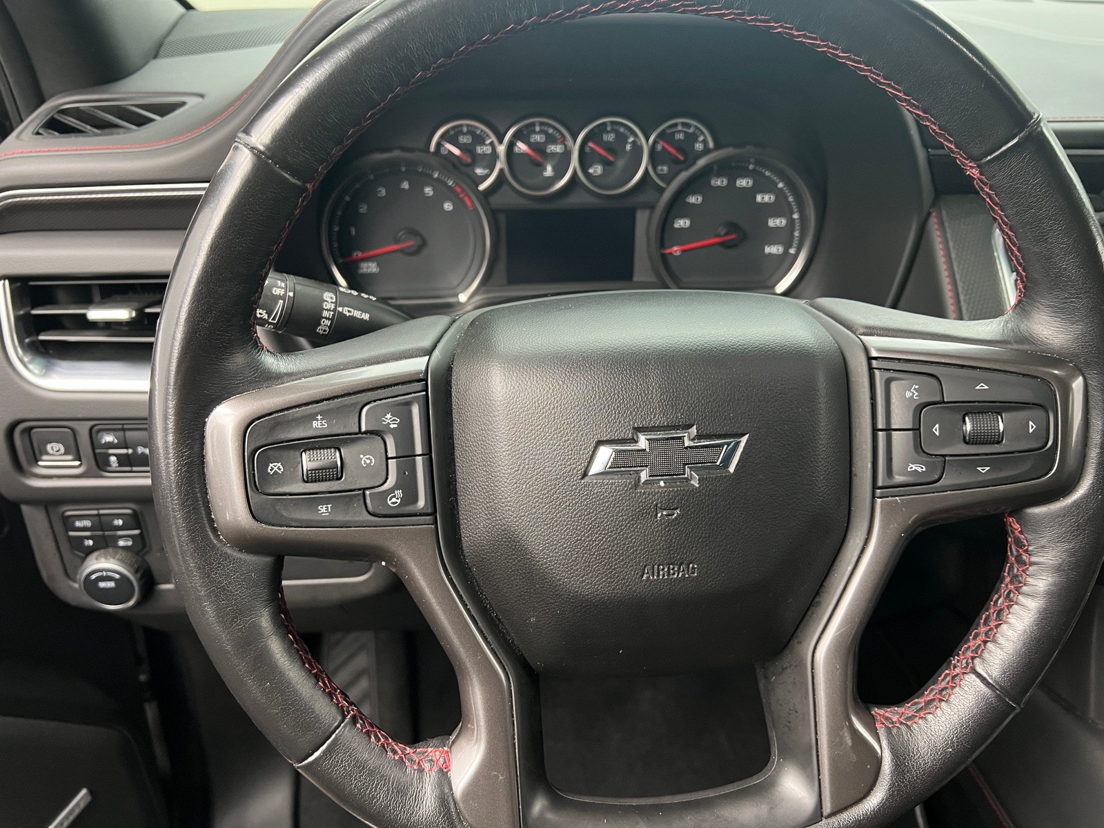 Thumbnail: 2021 Chevrolet Tahoe - 4