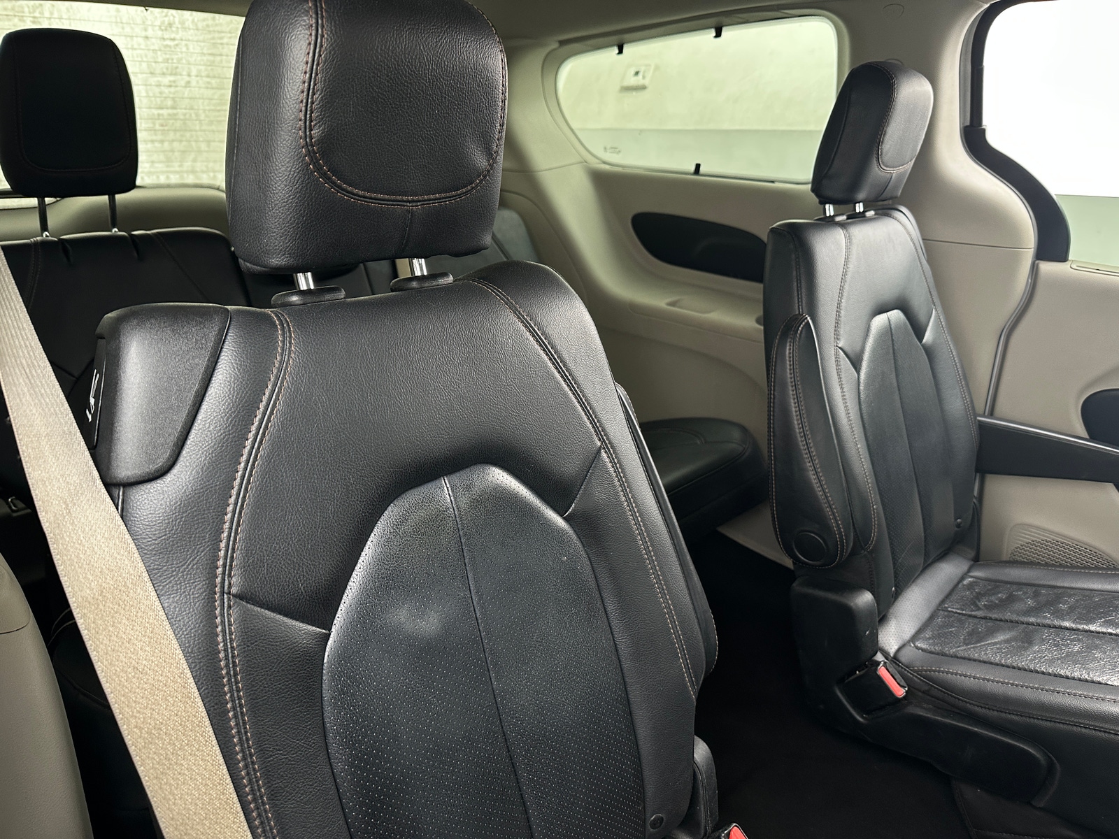 Thumbnail: 2020 Chrysler Pacifica - 5