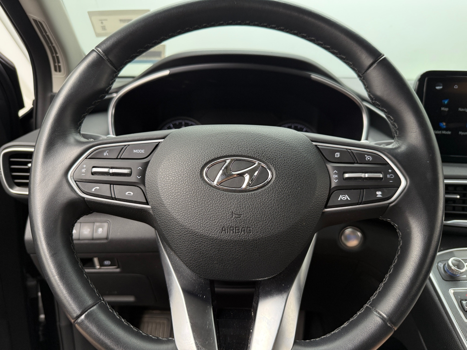 Thumbnail: 2023 Hyundai Santa Fe - 5