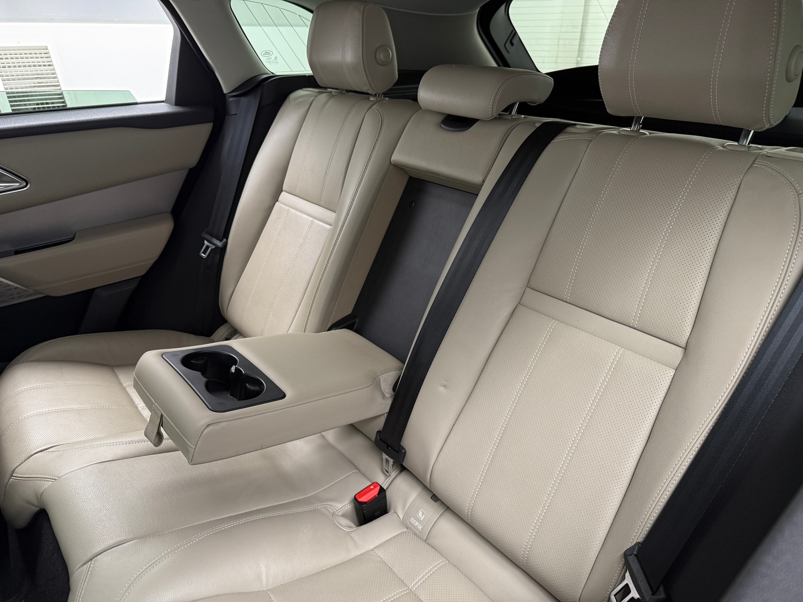 Thumbnail: 2018 Land Rover Range Rover Velar - 5