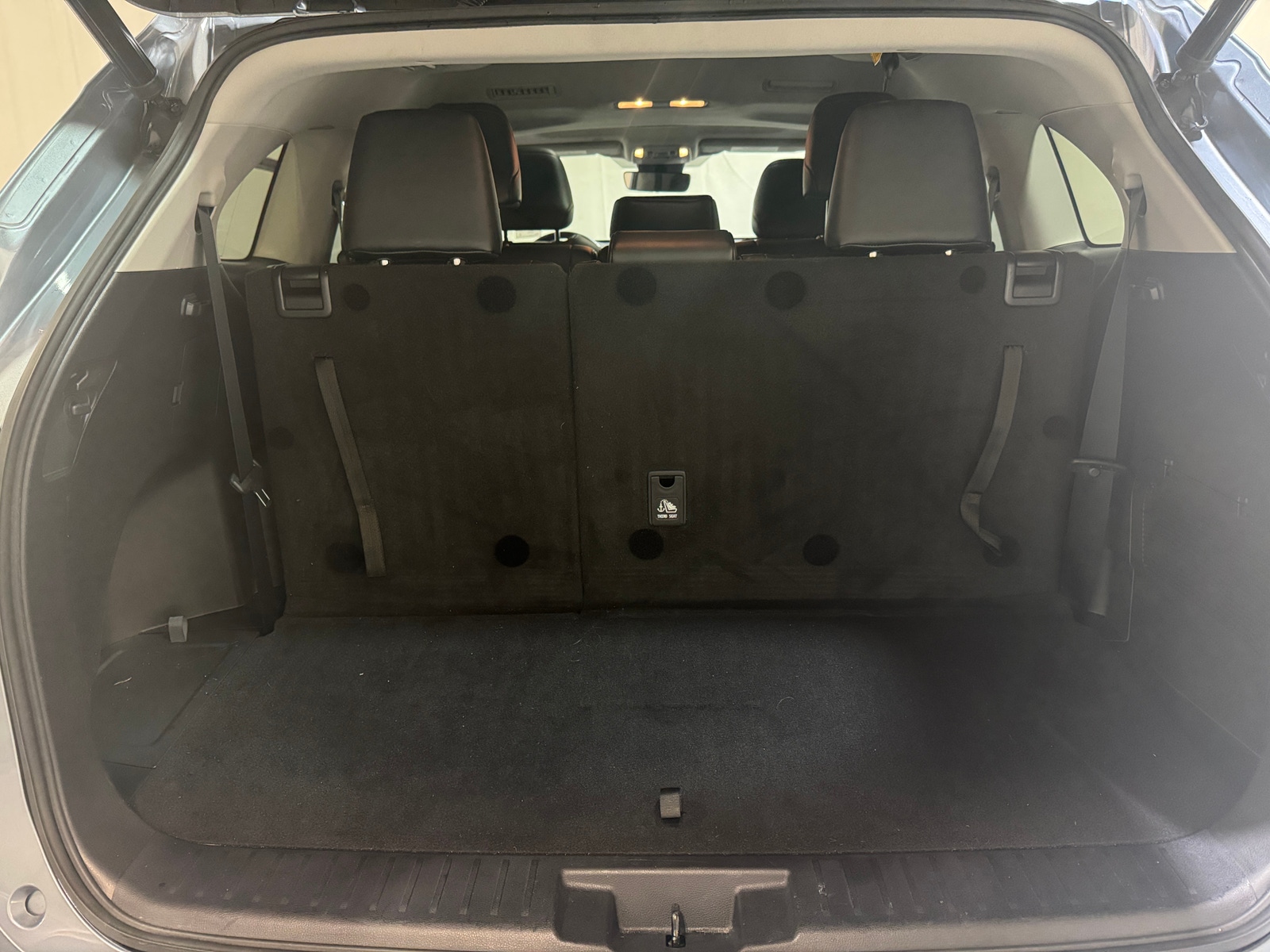 Thumbnail: 2021 Toyota Highlander - 6