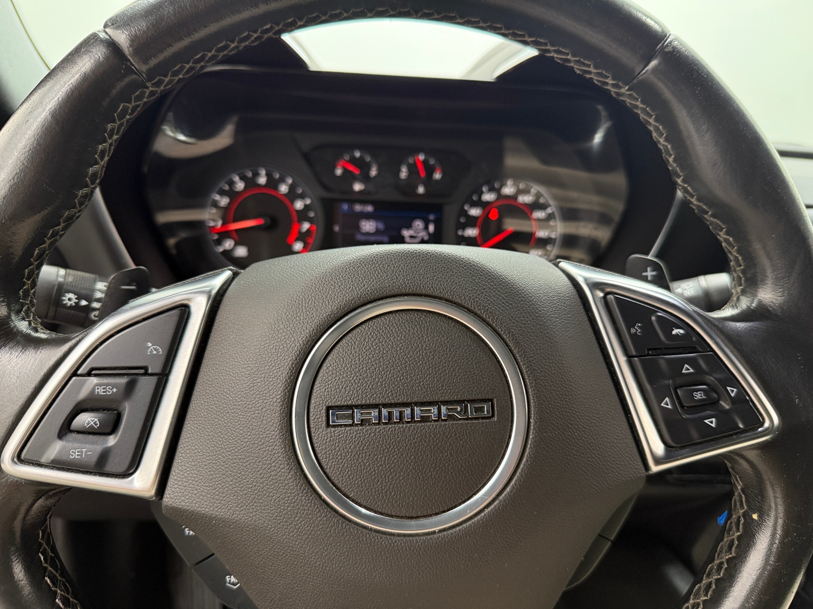 Thumbnail: 2019 Chevrolet Camaro - 5