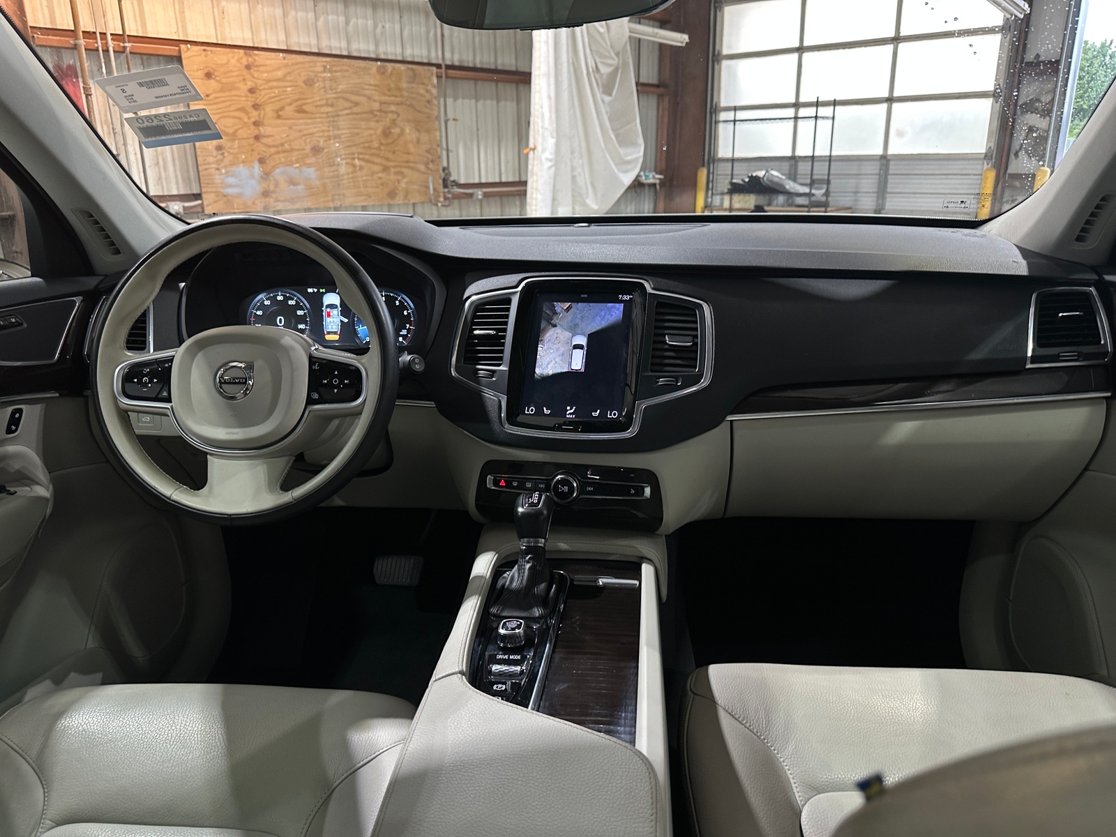 Thumbnail: 2019 Volvo XC90 - 2