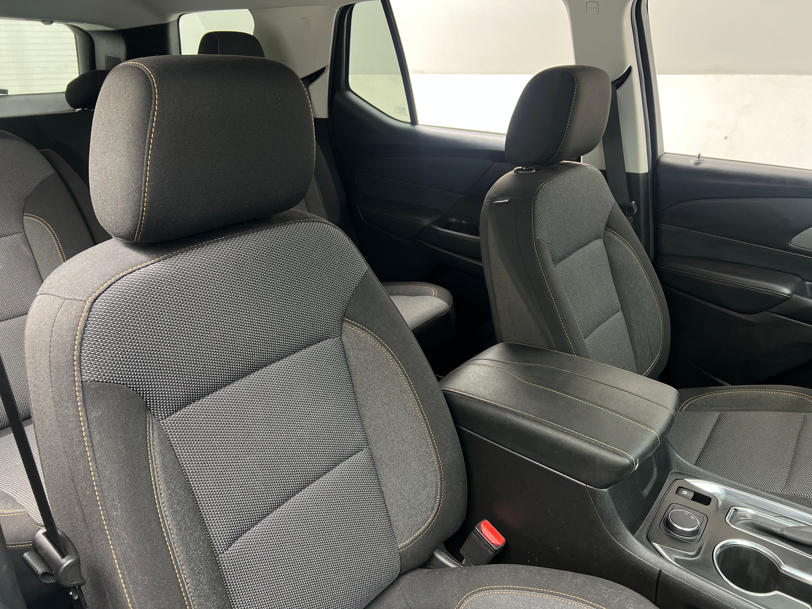 Thumbnail: 2021 Chevrolet Traverse - 2