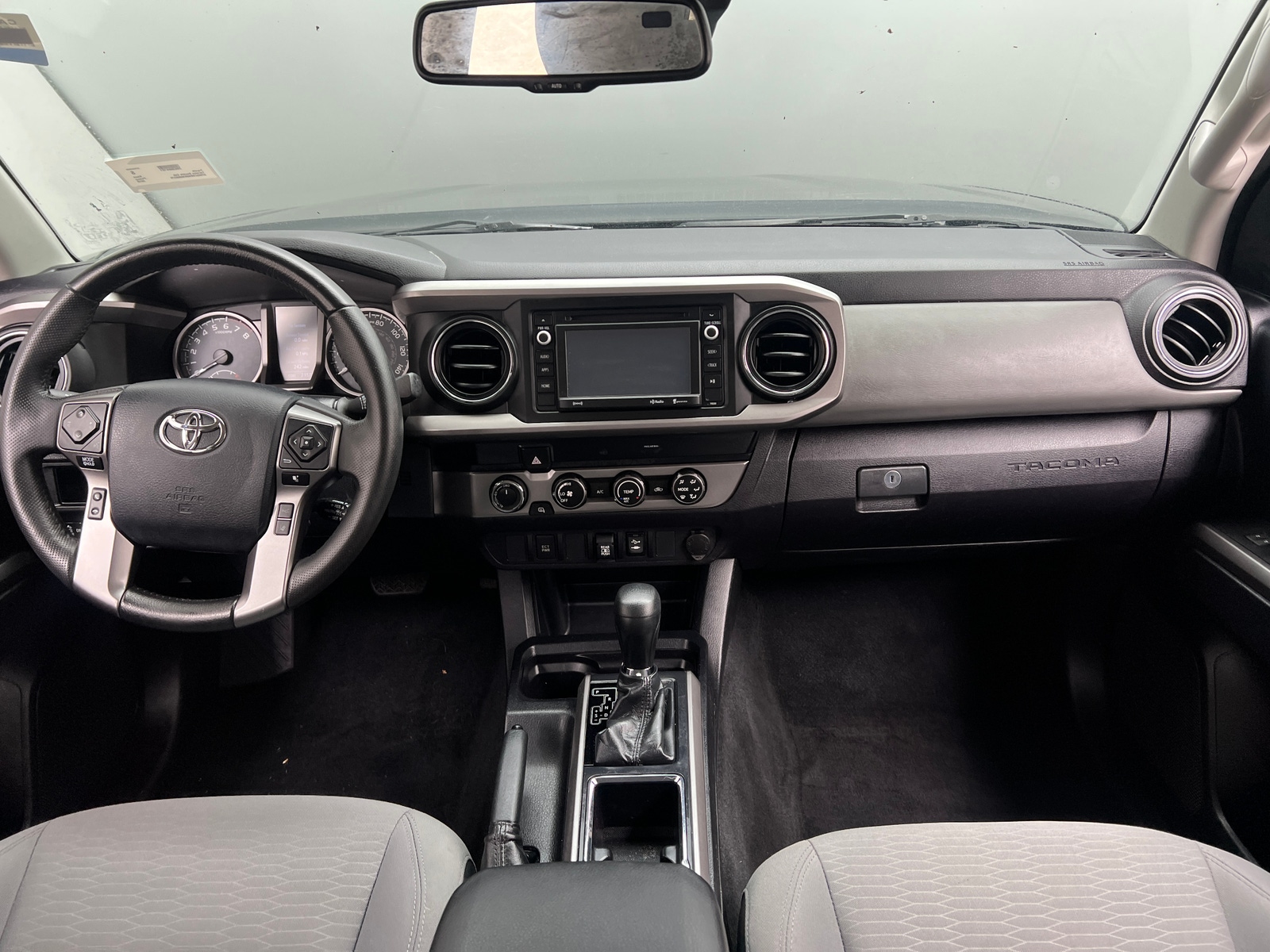 Thumbnail: 2019 Toyota Tacoma - 3