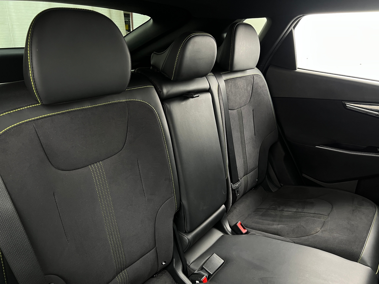 Thumbnail: 2023 Kia EV6 - 5