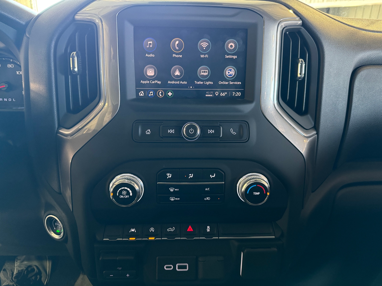 Thumbnail: 2024 GMC Sierra 1500 - 4