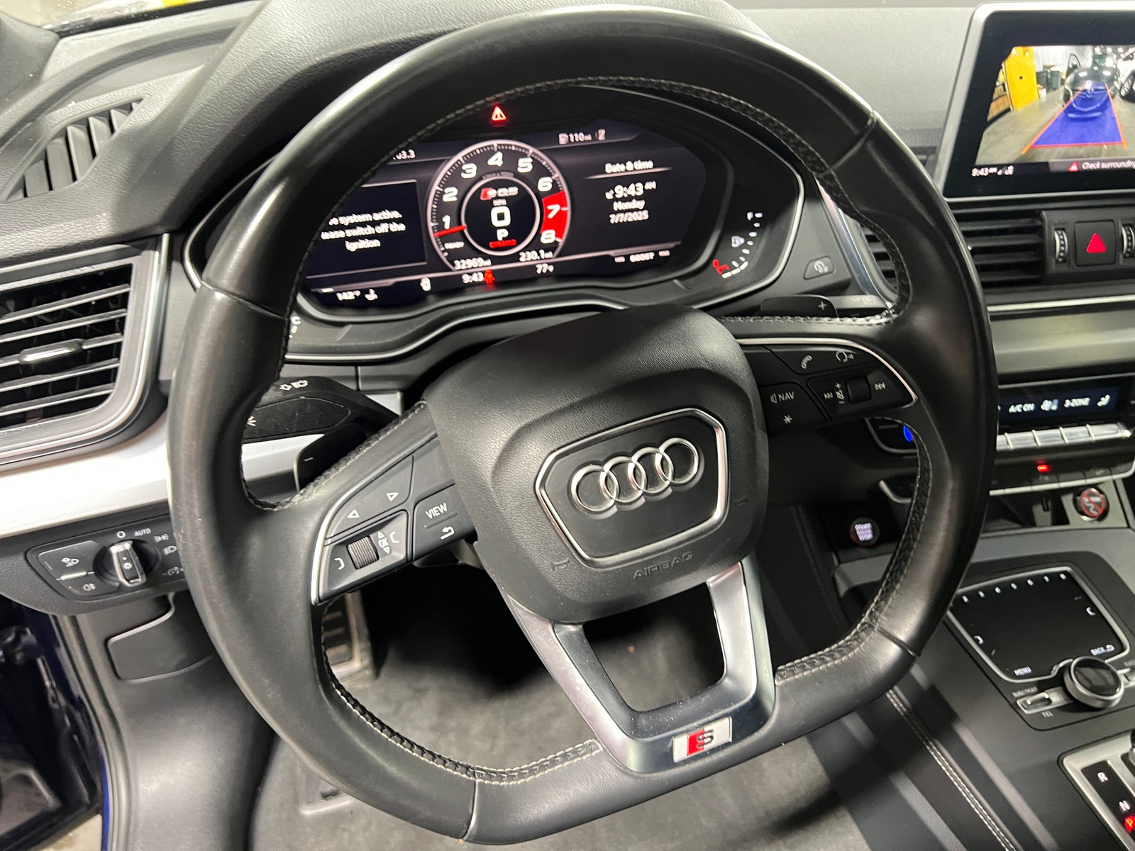 Thumbnail: 2018 Audi SQ5 - 5